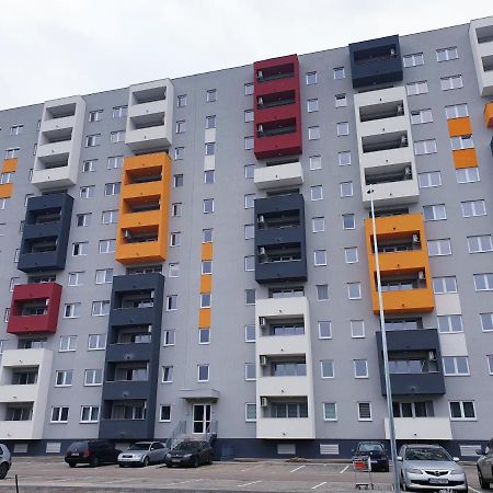 Stefania Sweet Apartament Орадя Экстерьер фото